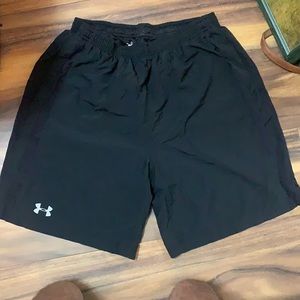 Under Amour Athletic Shorts (L) Men’s